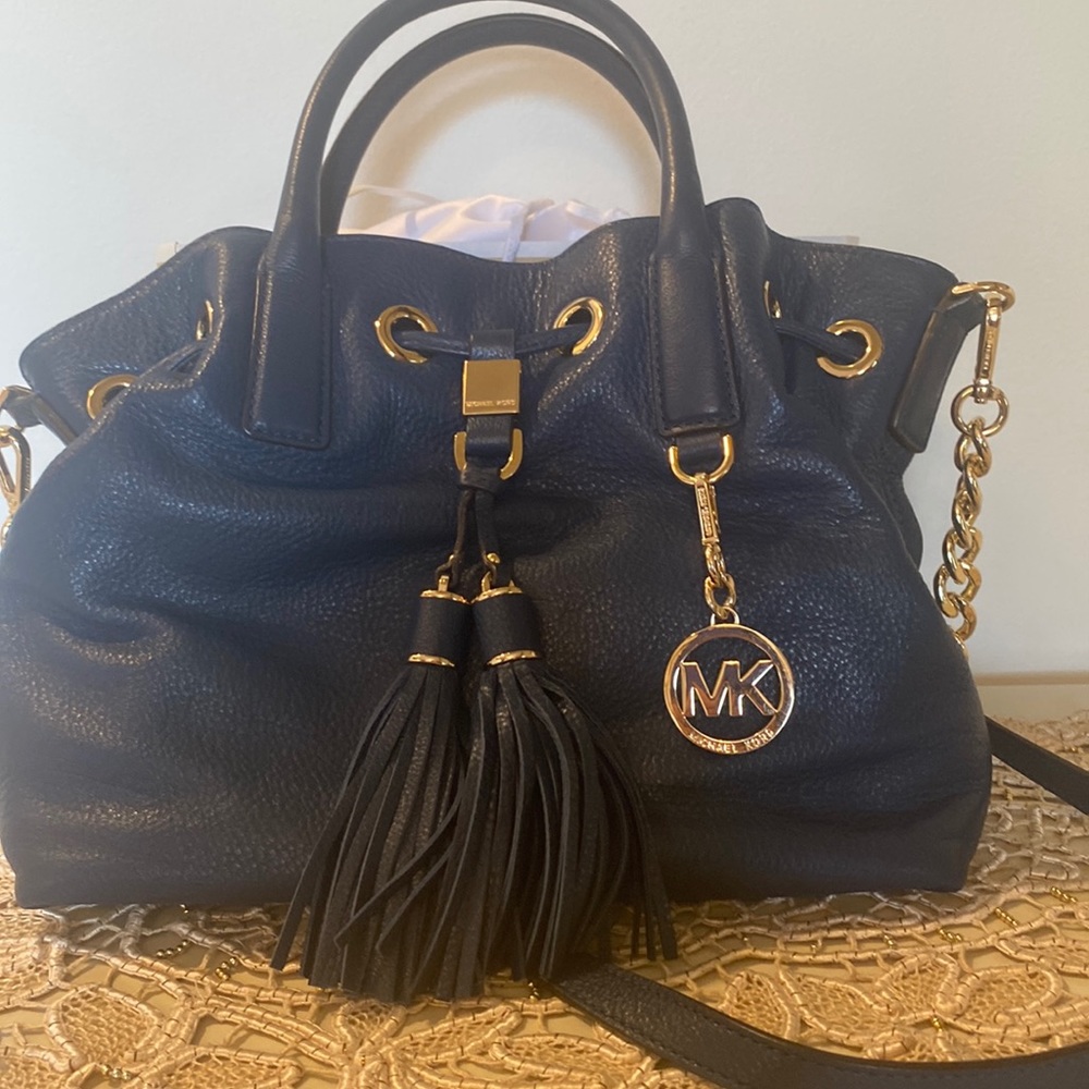 Michael Kors Large Drawstring Camden tote-Navy